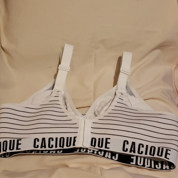 Cacique Intimates & Sleepwear Cacique Bra And Panties Nwot Poshmark